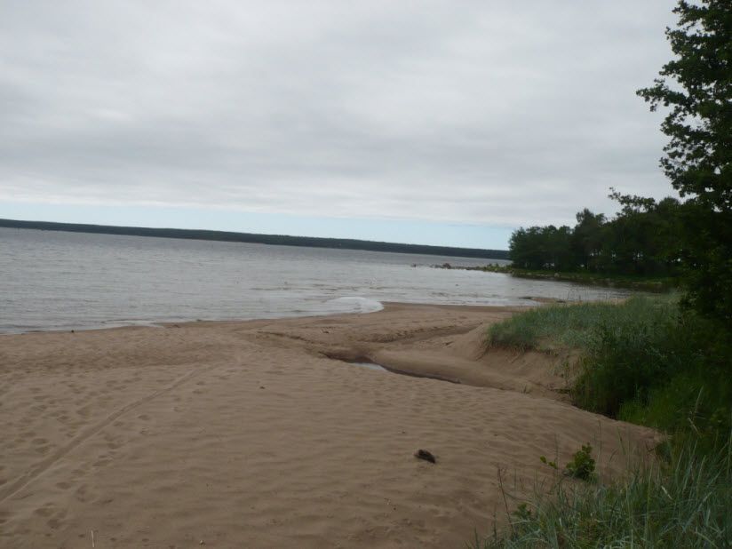 пляж в Приморске