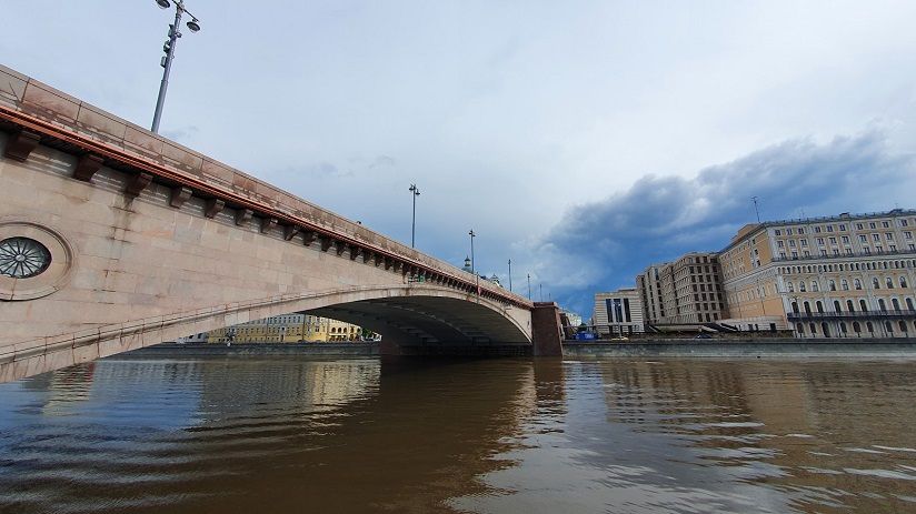 Москворецкая набережная