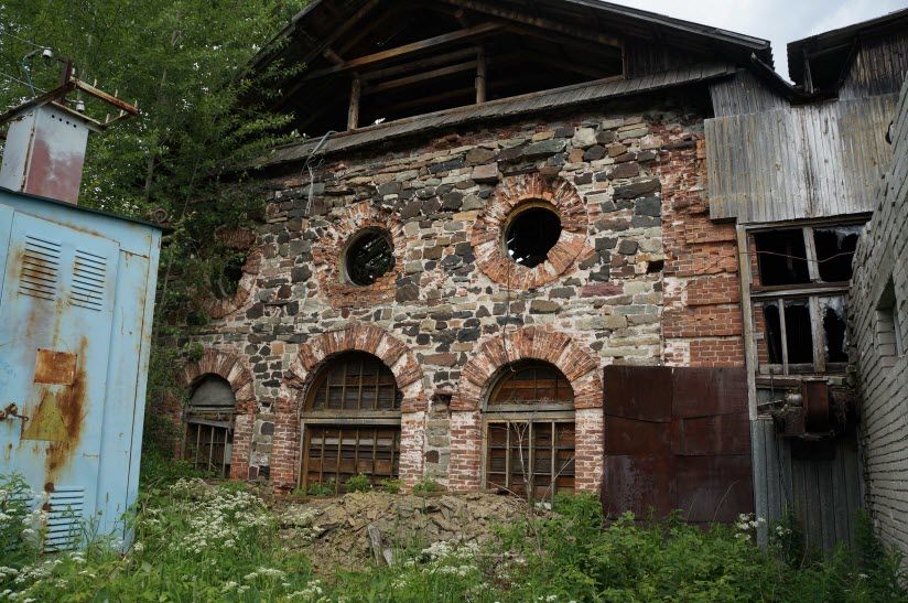 Остатки Кончезерского металлургического завода