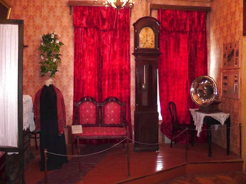 Болховский музей внутри