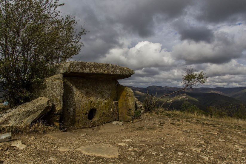 Гора Нексис