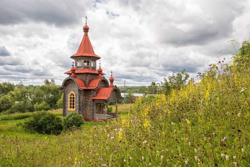 Часовня Новомучеников Кирилловских на горе Золотуха