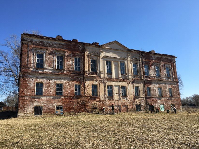 Усадьба Хвостовых-Шишковых