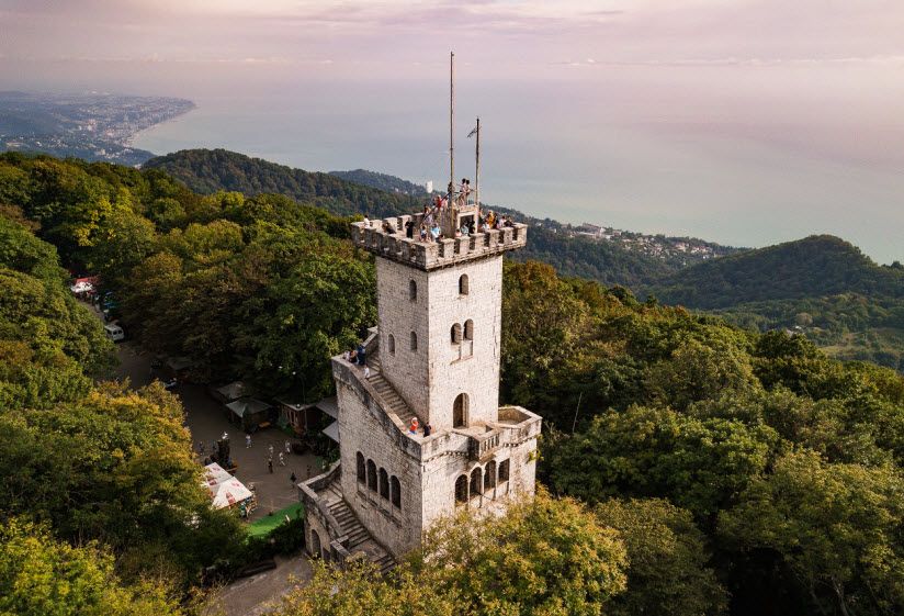 Башня на Ахуне