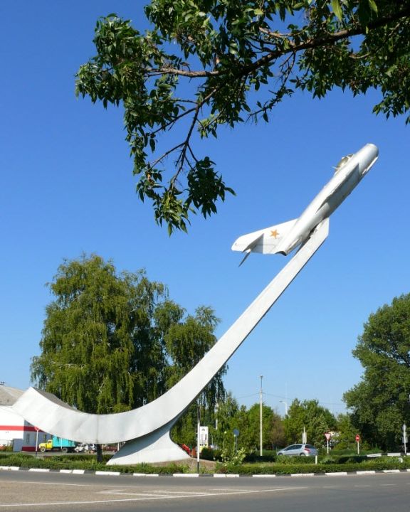 Памятник лётчику-испытателю Г. Я. Бахчиванджи