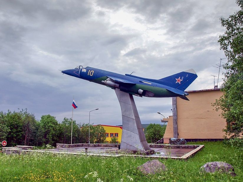 Памятник «Лётчикам корабельной авиации»