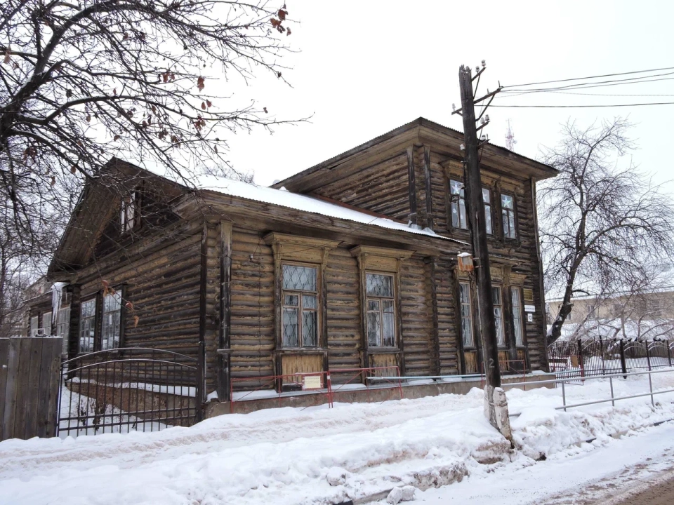 Особняк Леонтьева