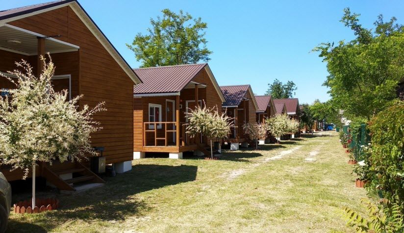 Кемпинг «Оазис» в Голубицкой