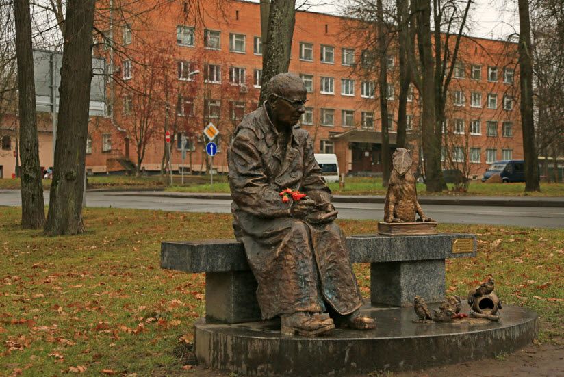 Памятник Н.В. Шадрунову