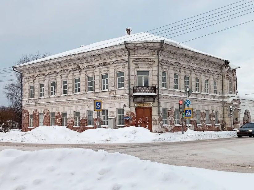 Дом Я.М. Поздеева