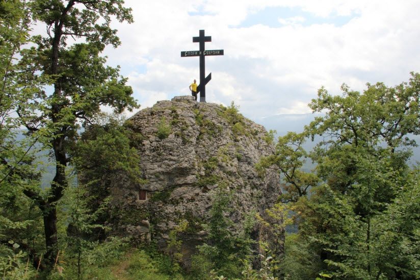 Памятный крест