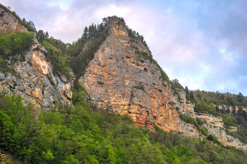 Скала Пирамида