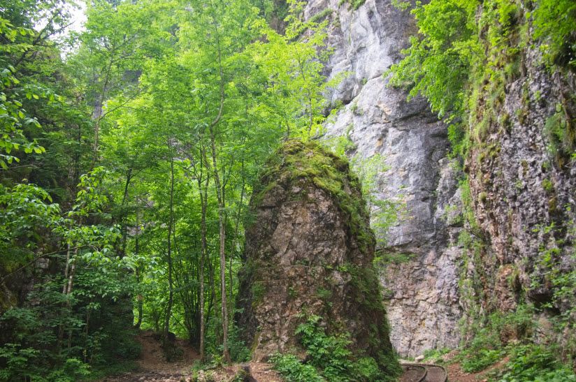 Гуамское ущелье