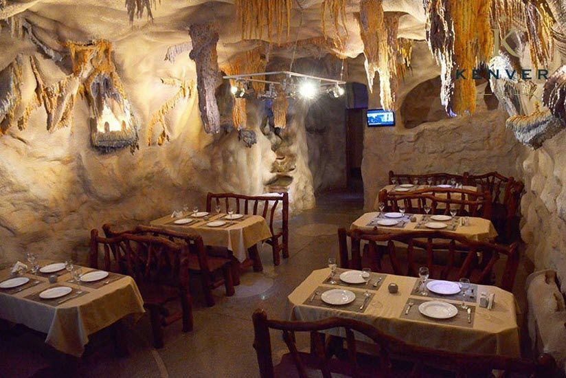 Кафе «Пещера»