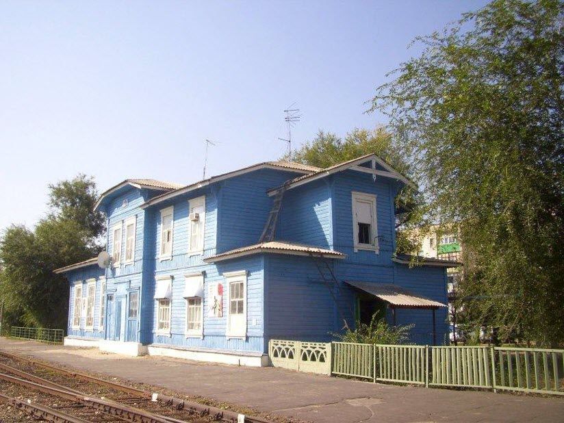 Здание железнодорожной станции