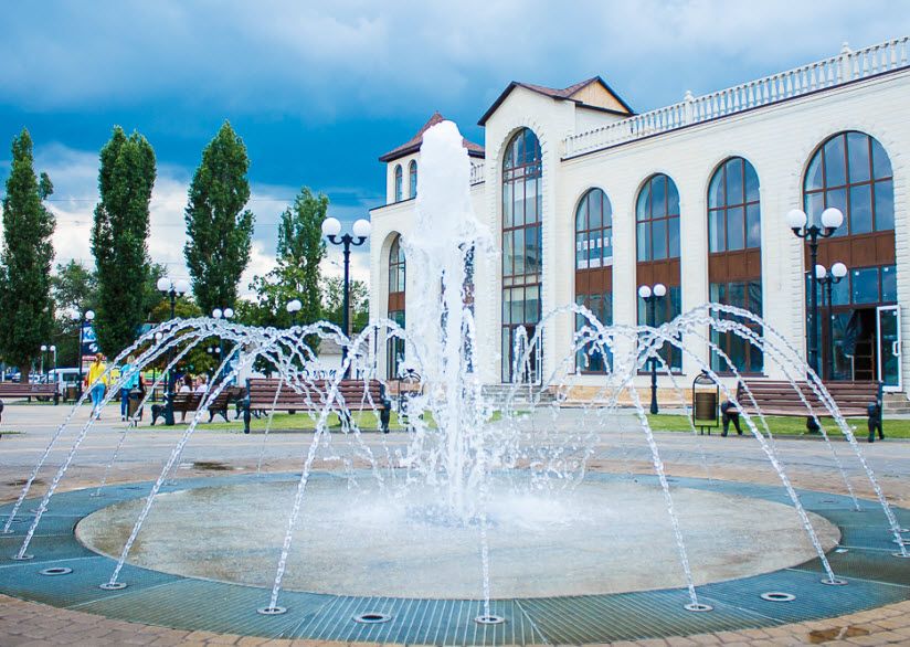 Фонтанная площадь