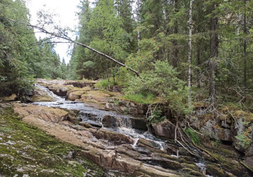 Водопад Пеюхинкоски