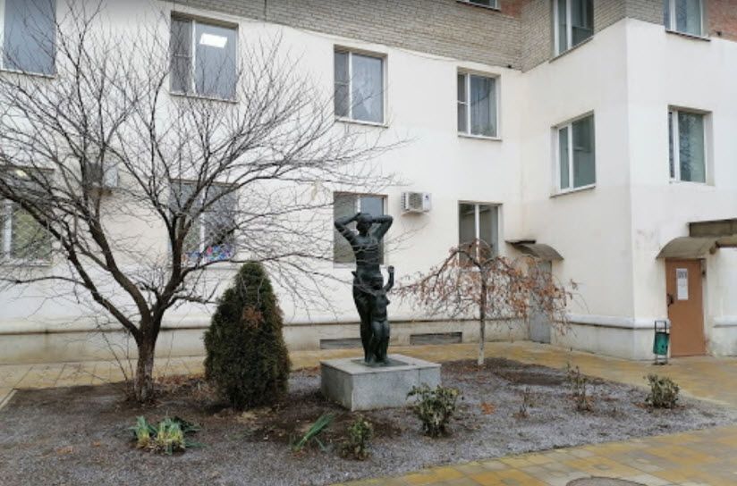 Памятник «Мать и Дитя»