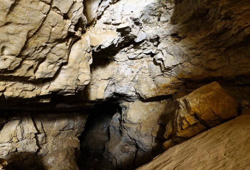 Баскунчакская пещера