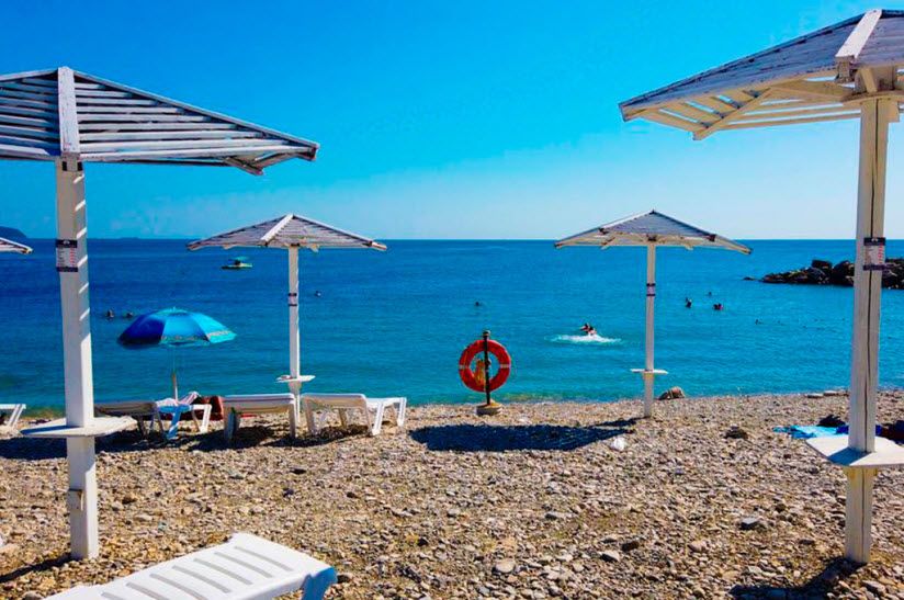 Пляж отеля «Морской клуб»