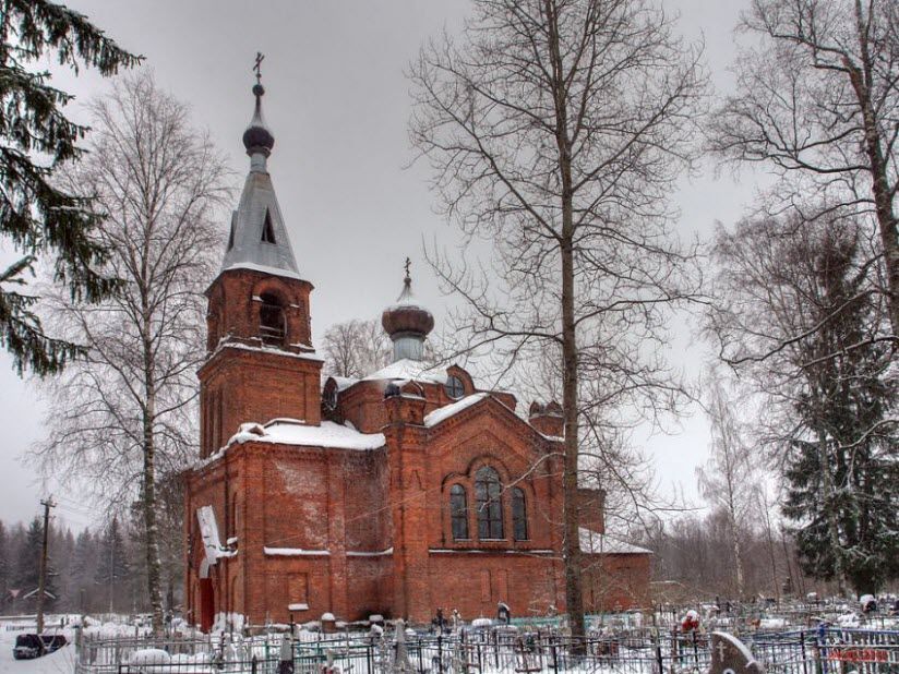 Церковь Николая Чудотворца и Александры Царицы в с. Ушаки