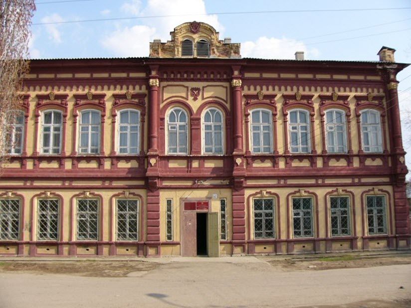 Здание Камышинского духовного училища