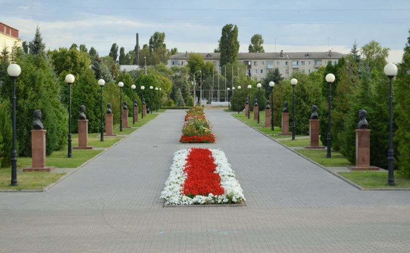 Аллея героев