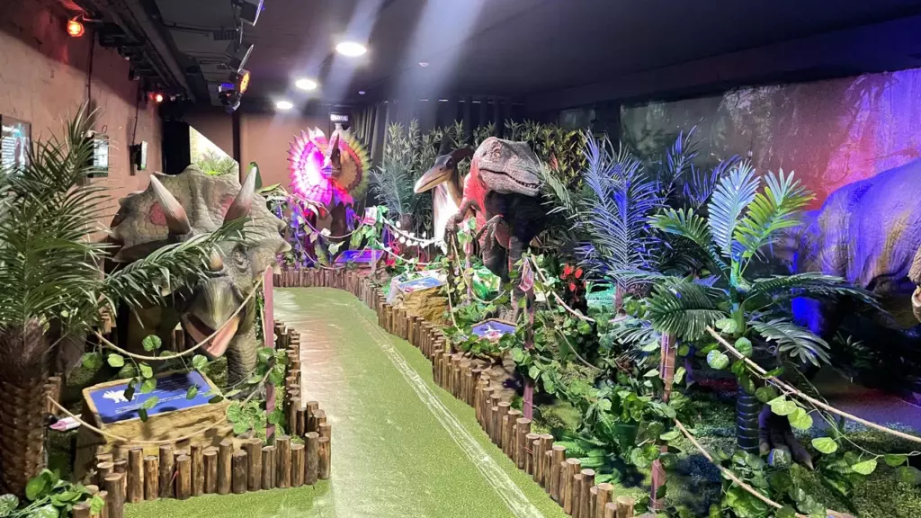 Музей-выставка «Мир динозавров»