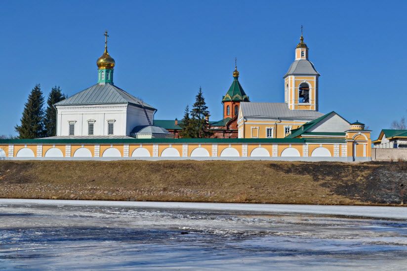 Свято-Духов монастырь