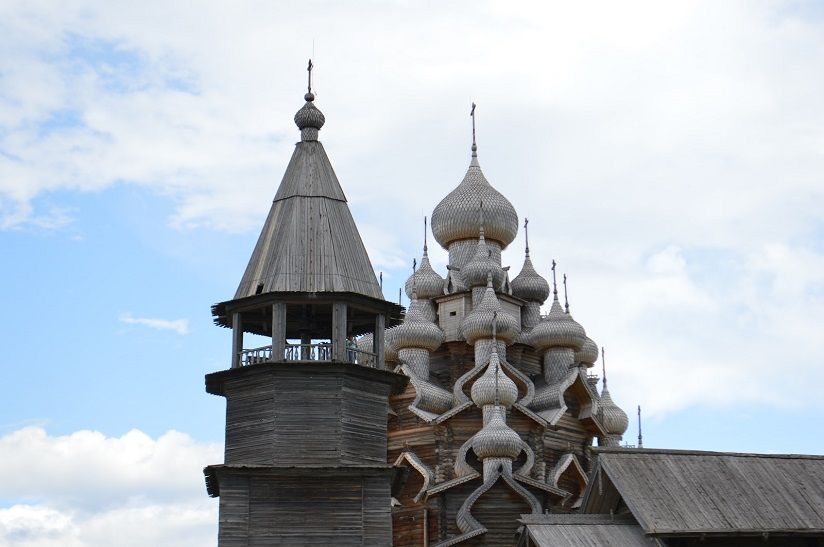 Шатровая колокольня