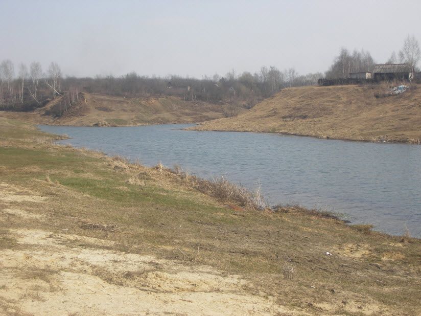 Старобугровский пруд