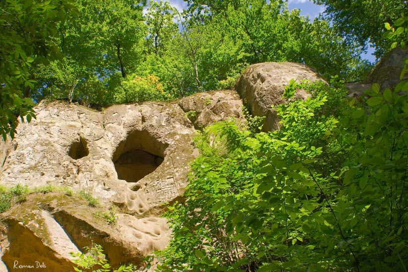 Богатырские пещеры