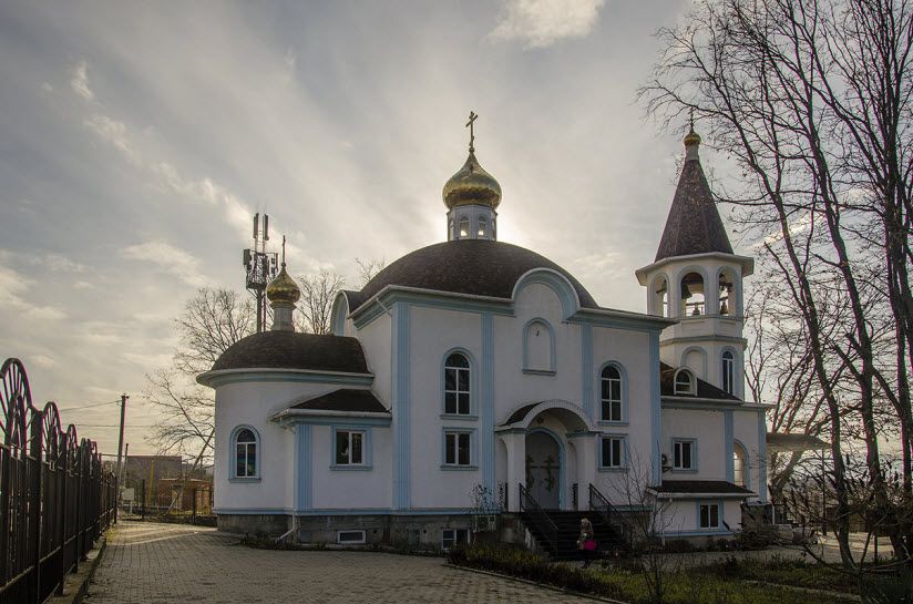 Храм «Феодоровской» иконы Богоматери