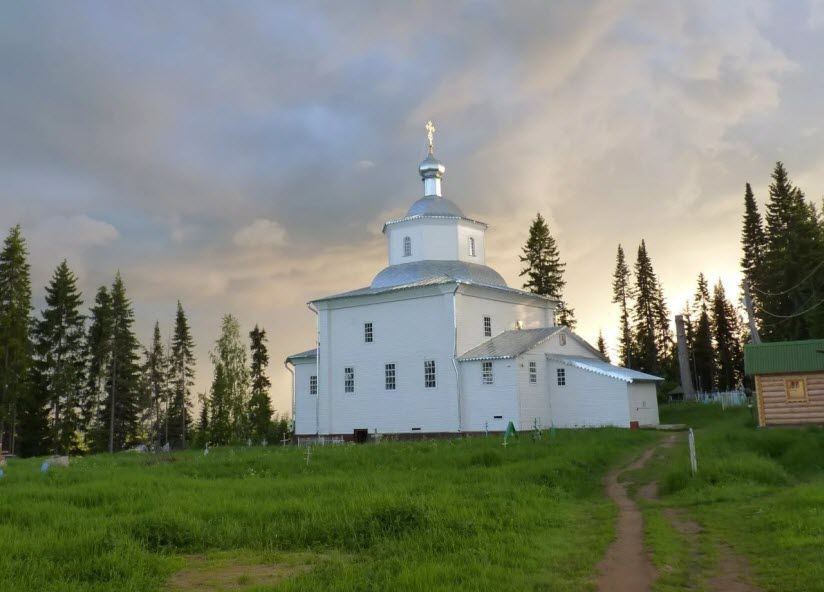 Храмовый комплекс села Туровец