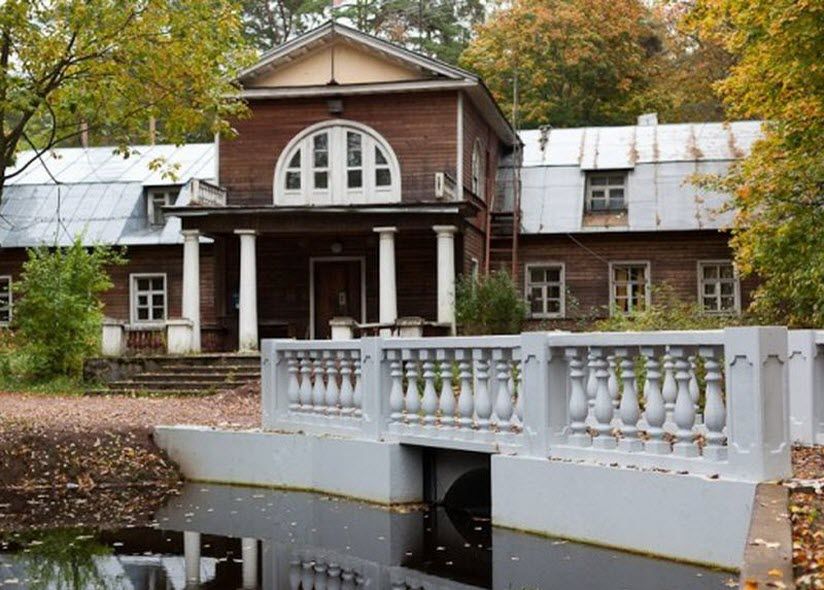 Вилла «Айнола»