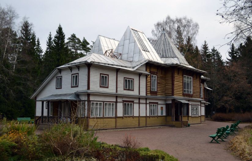 Музей-усадьба И.Е. Репина