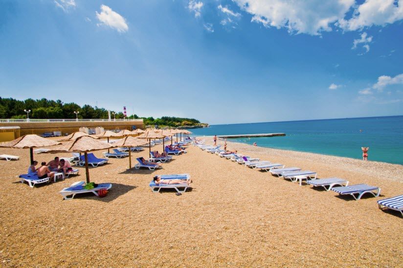 Пляж «Кемпински»