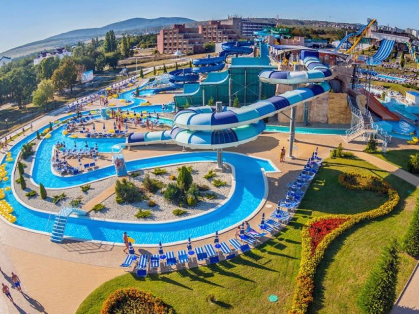 Аквапарк «Золотая бухта»