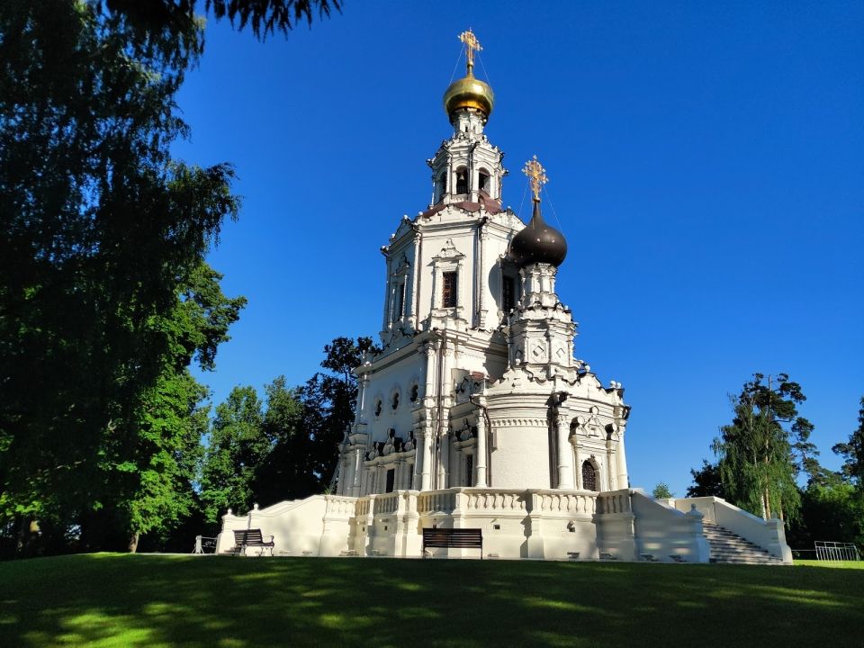 Усадьба Троице-Лыково