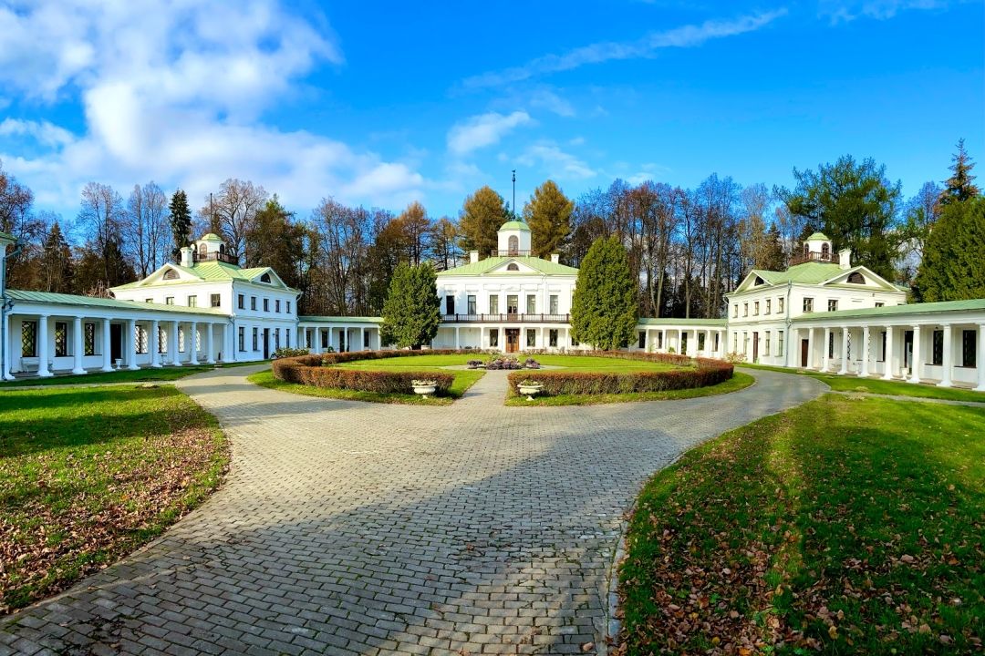 Усадьба Середниково