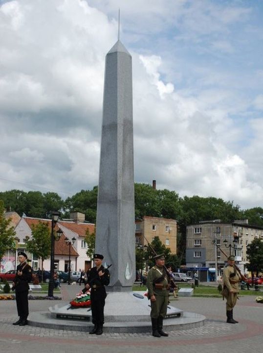 Памятник Русским солдатам четырёх войн