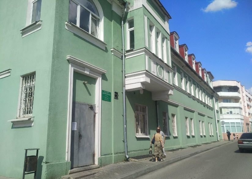 Бывшее здание администрации