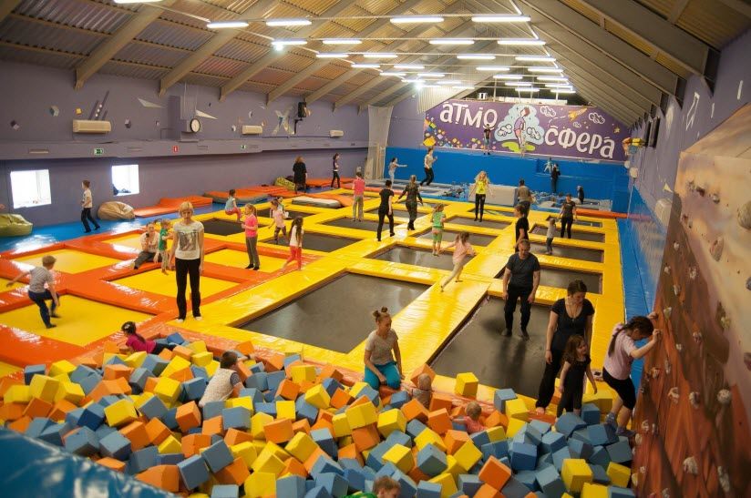 Батутный центр «Атмосфера»