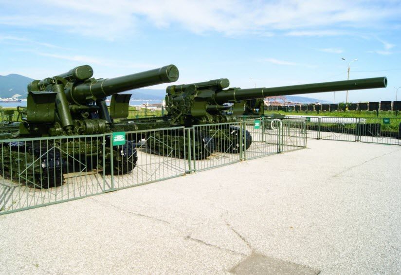 Экспозиция боевой техники периода ВОВ