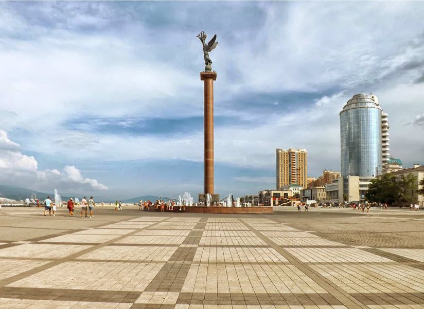 Стела-фонтан «Морская слава России»