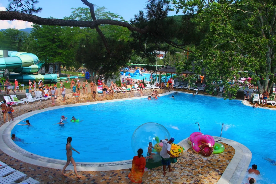 бассейны аквапарка