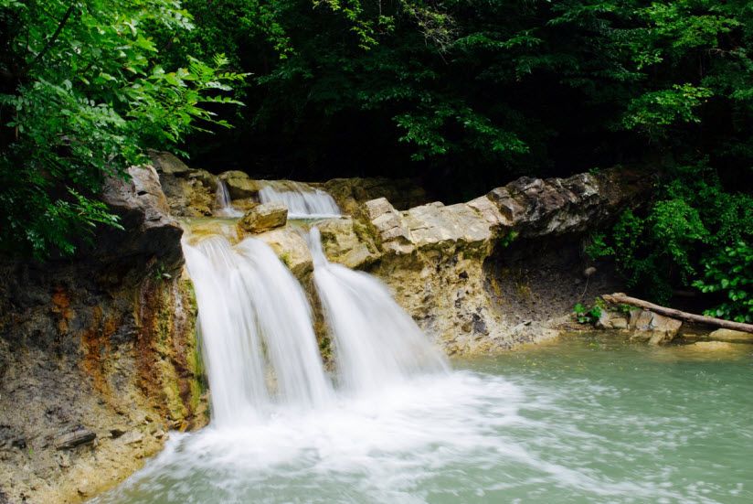 Водопады реки Жане