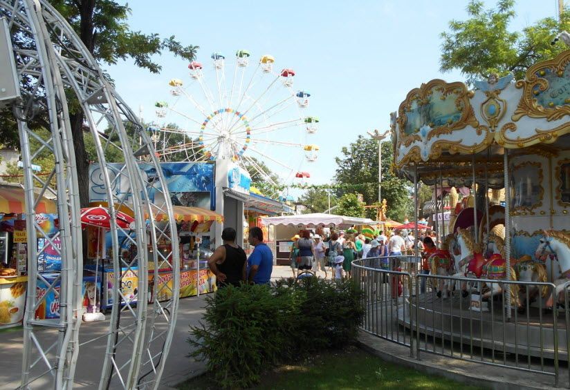 Центральный парк культуры и отдыха в Геленджике