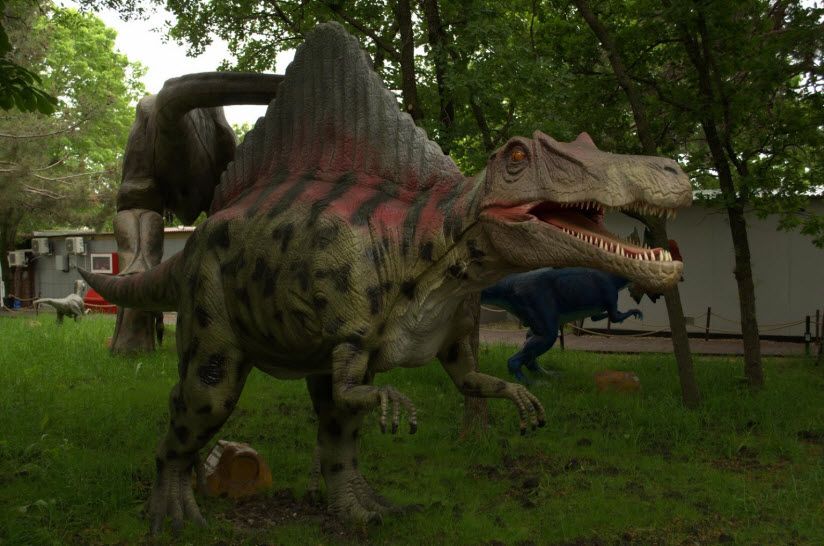 парк динозавров «Затерянный мир»