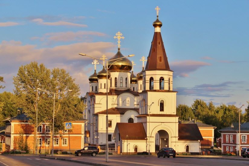 Кафедральный собор Феодосия и Афанасия Череповецких